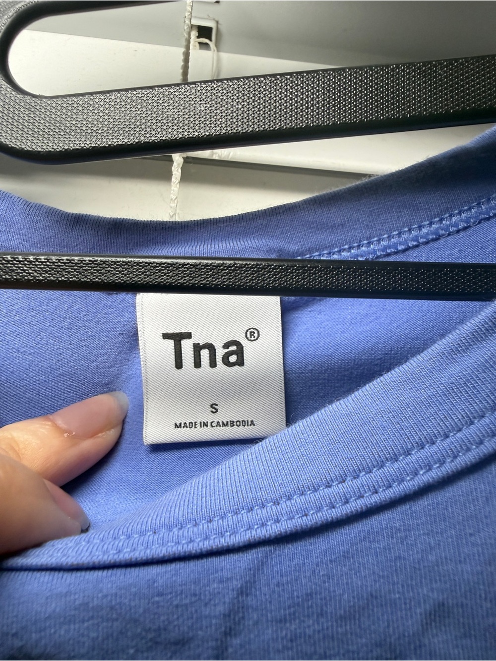 Aritzia Tna Periwinkle Short Sleeve Cutout Crop Top - Picture 2 of 4